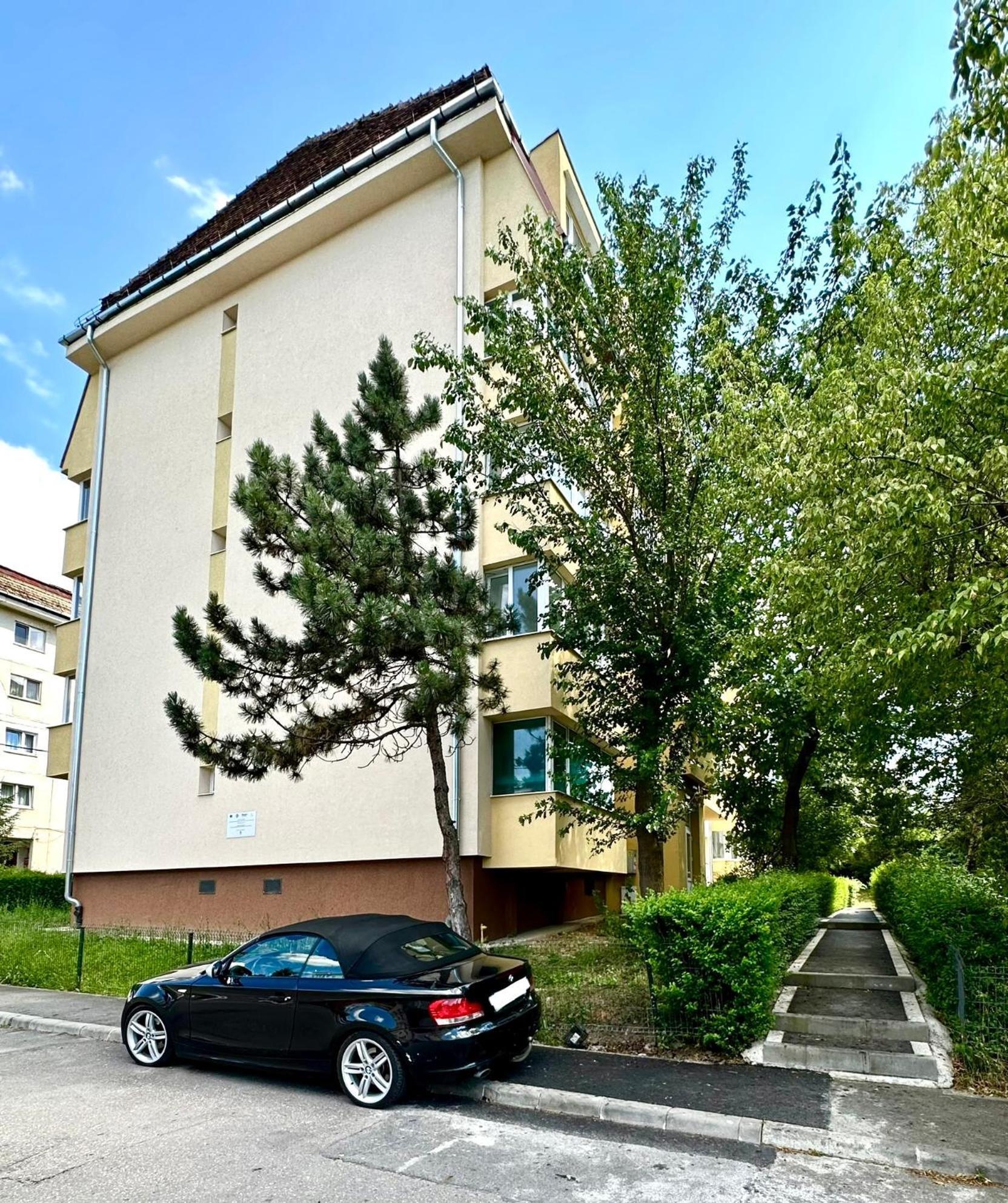 N&B Apartments คลูจ-นาโปกา ภายนอก รูปภาพ